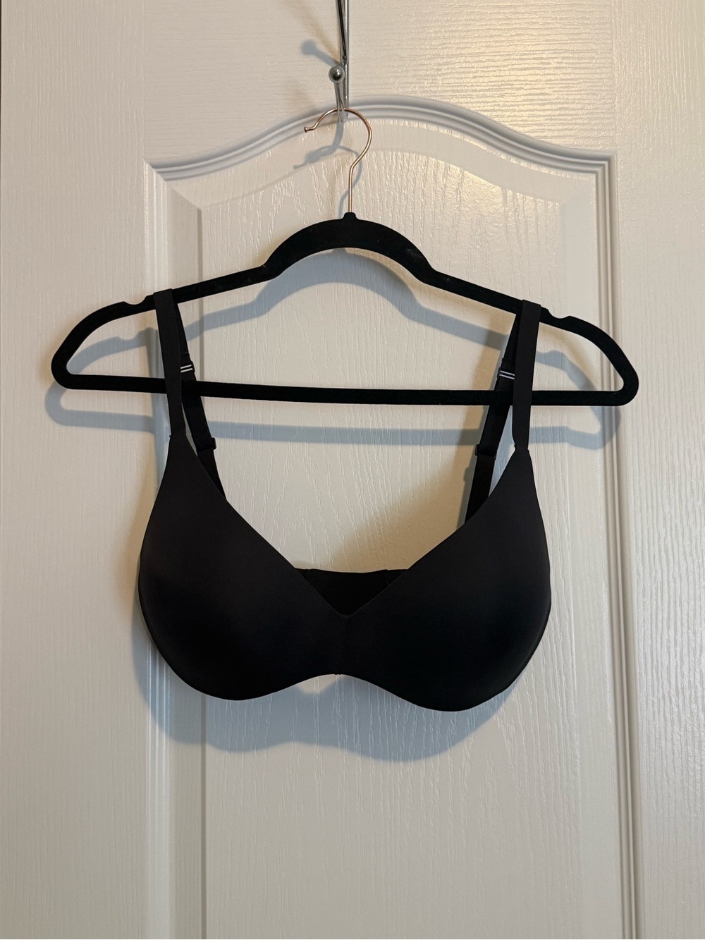 SKIMS Black T-Shirt Bra